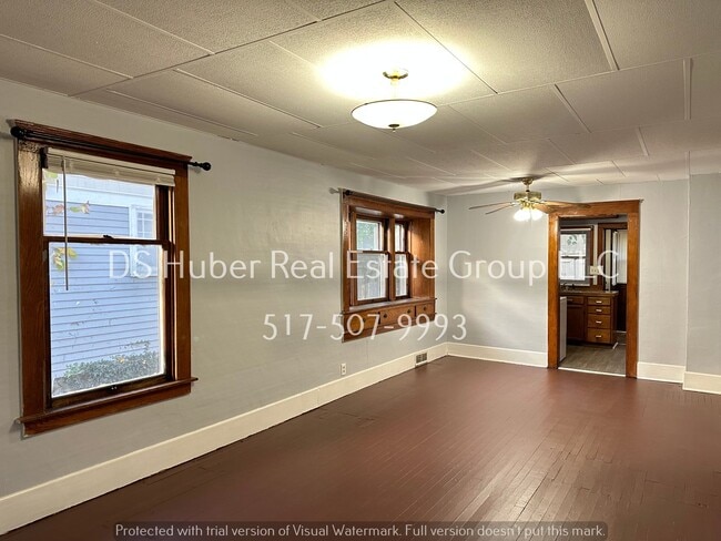 Building Photo - 1415 Lansing Ave