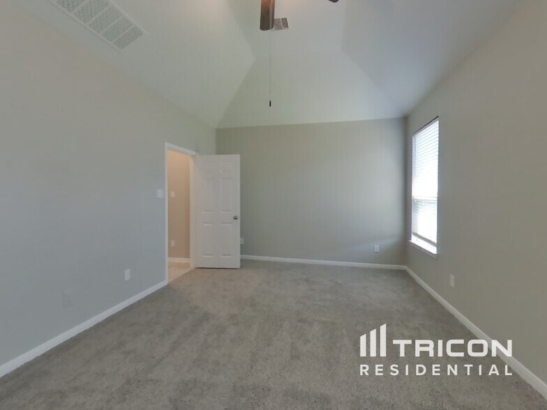 Building Photo - 4702 Westfield Pines Dr