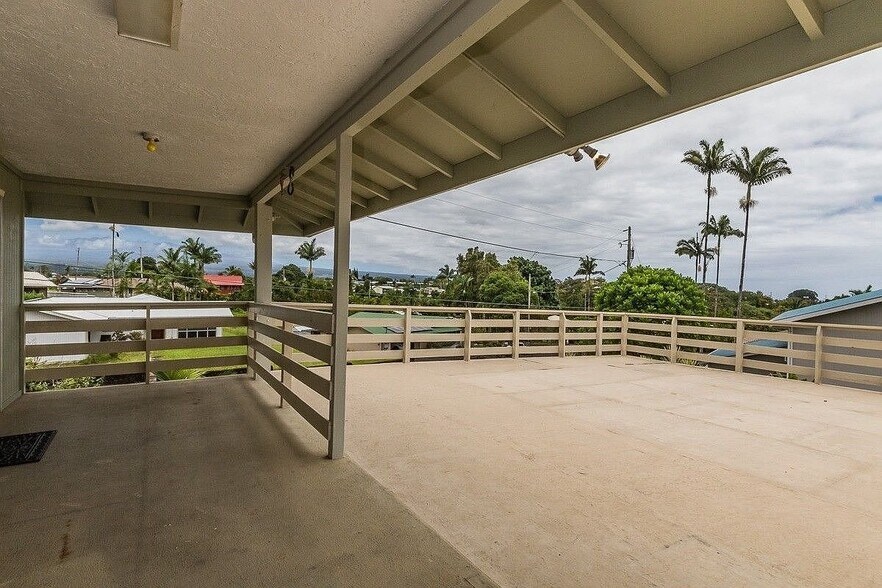 Building Photo - 1659 Oneawa Pl