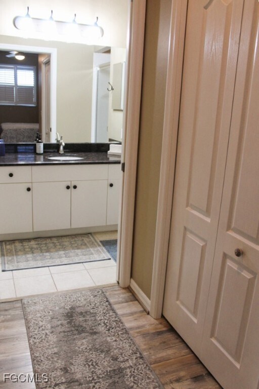 Building Photo - 16685 Lake Cir Dr