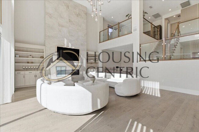 Building Photo - Unparalleled Executive Luxury Rental Home in Gated Community