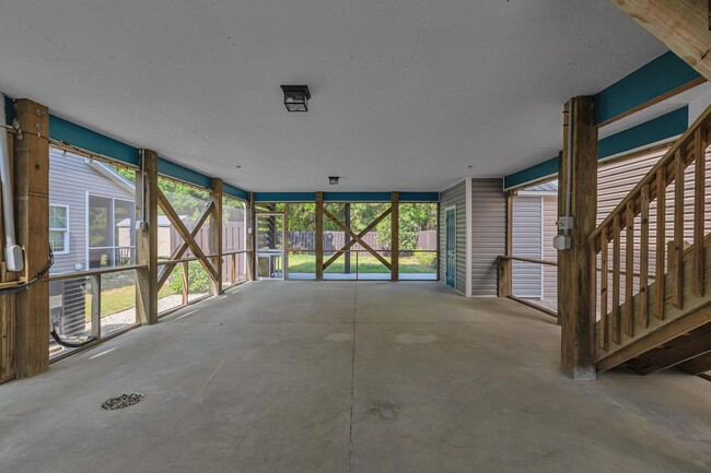 Building Photo - Surf City Home for Rent!