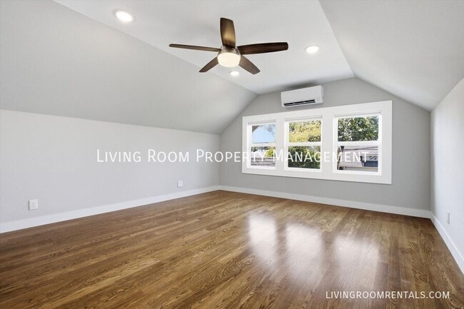 Building Photo - 1740 SE 47th Ave