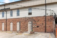 Building Photo - 510 Bellview St