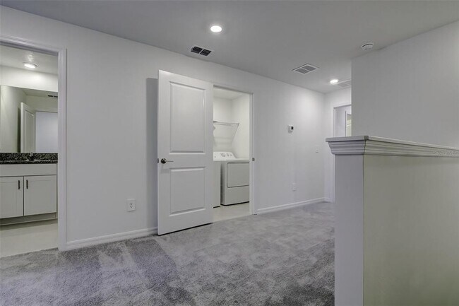 Building Photo - 8248 Cor Pne Wy