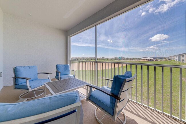 Building Photo - 9327 Sommerset Hills Dr