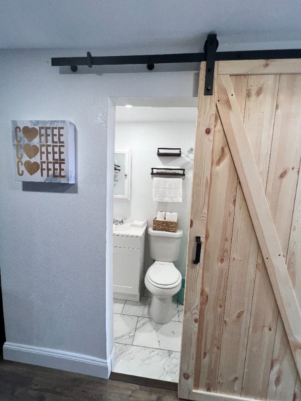 Building Photo - 3027 W Cordelia St