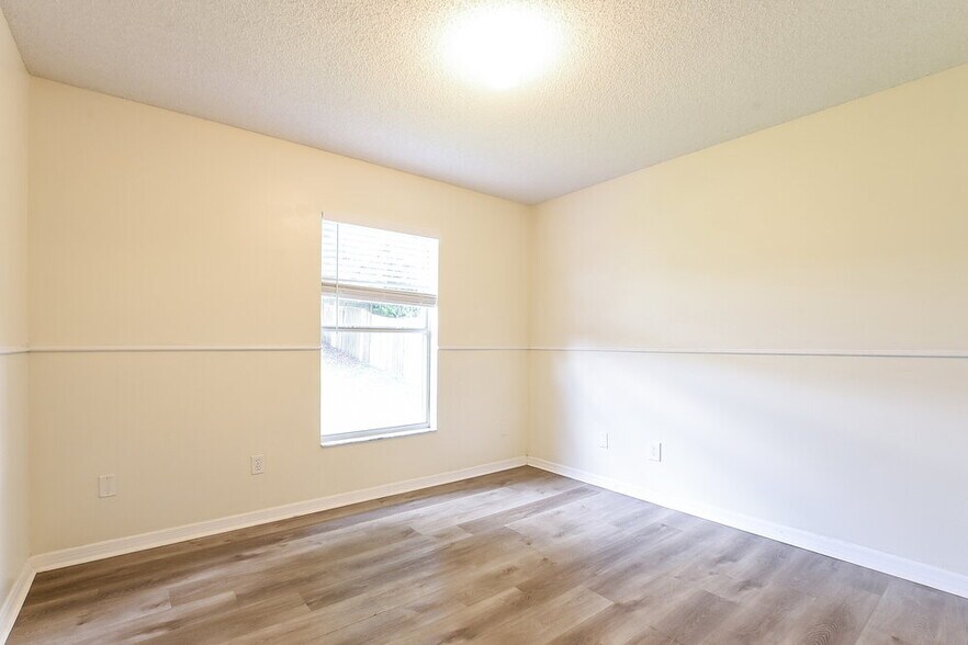 Building Photo - 2556 Coachbridge Ct