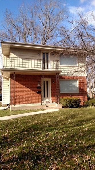 Exterior - N70W5780 Bridge Rd