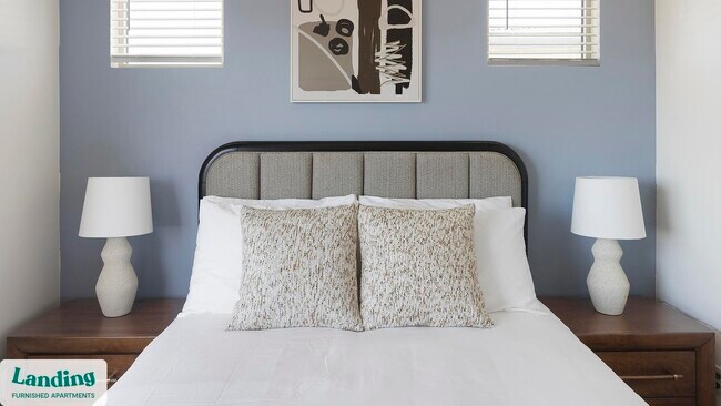 Building Photo - 5750 N La Cholla Blvd