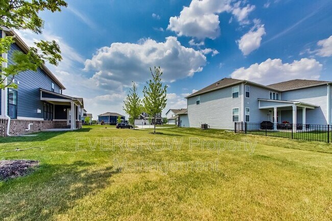 Building Photo - 16695 Carlton Rd