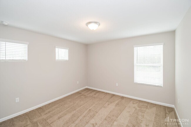 Building Photo - 11400 Oliver Ellsworth Ct