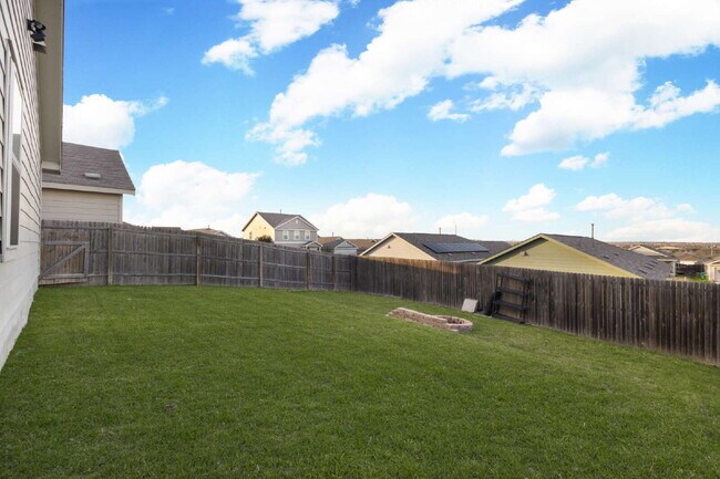 Building Photo - Smart. Stylish. Ready to Welcome You Home!