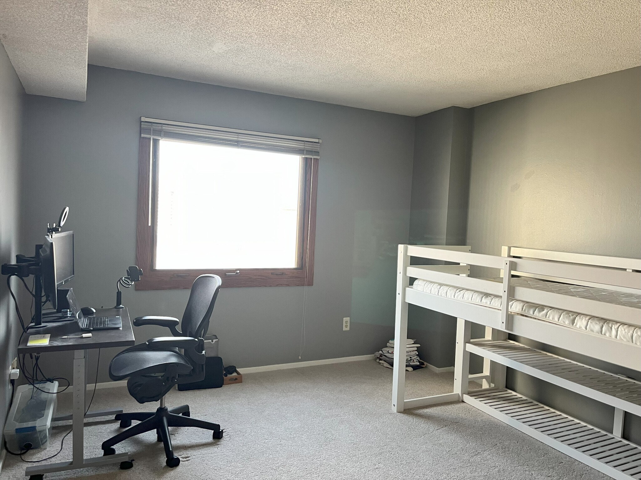 Second bedroom - 121 Washington Ave S