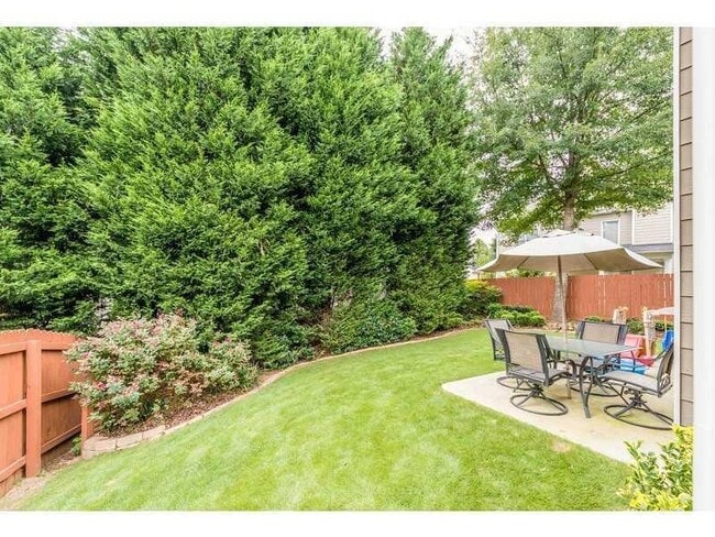 Building Photo - 3420 Bridge Mill Ct