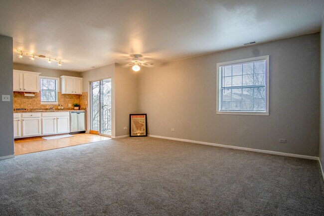 Building Photo - 15 Gant Cir