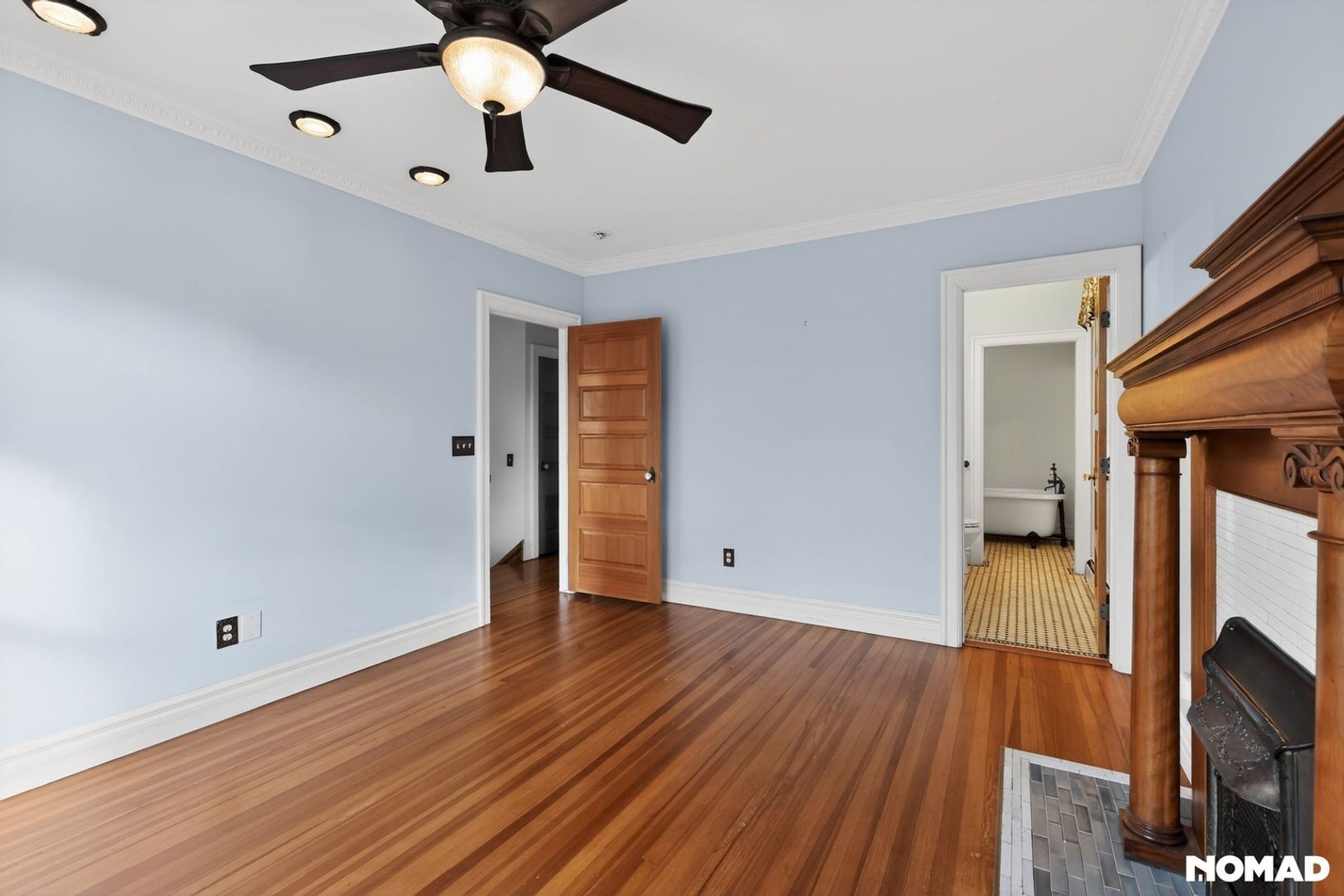 Building Photo - 910 N Clarkson St