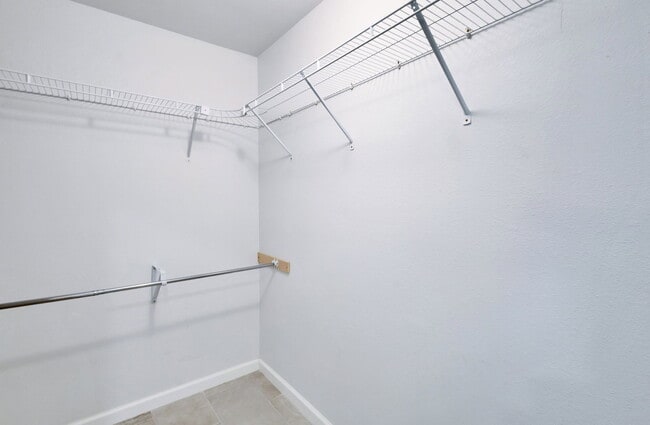 Building Photo - 2815 Inridge Dr