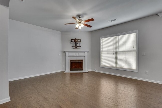 Building Photo - 1024 Haley Wds Ln