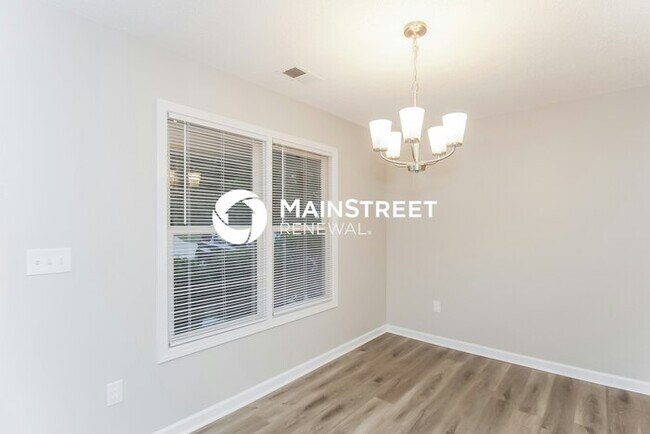 Building Photo - 4 Bedroom Pet-Friendly Home in FAIRBURN, G...