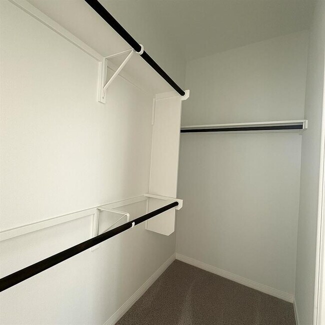 Building Photo - 2104 Cantonata Dr
