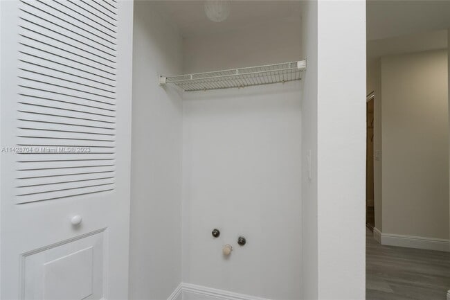 Building Photo - 21559 Cypress Hammock Dr