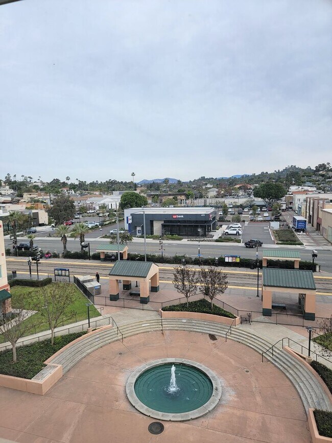 Building Photo - Spacious 2 Bed/2 Bath Condo in the Heart of La Mesa Village offering free COX Cable/WIFI