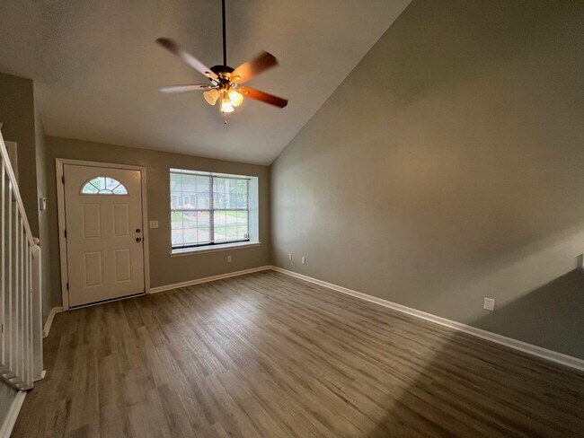 Building Photo - 3427 Sedona Loop