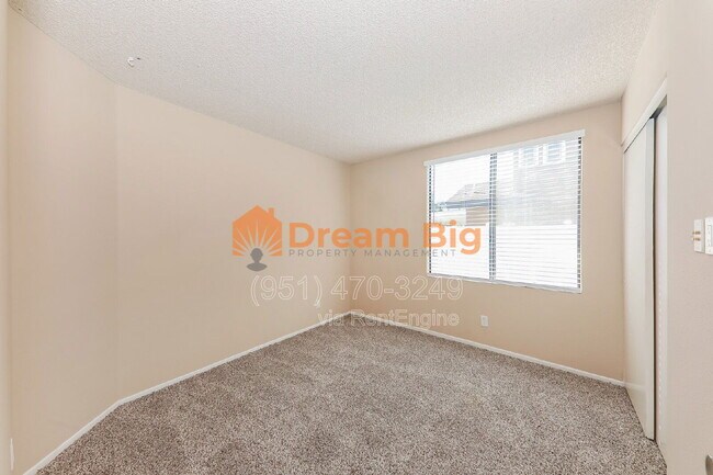 Building Photo - 8276 Yearling Way