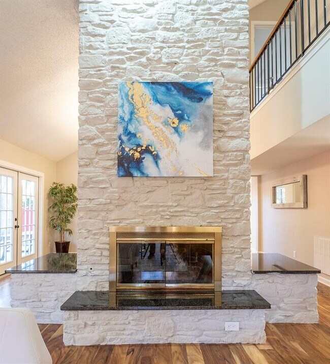 Building Photo - 11618 Sherwood Forest