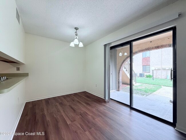 Building Photo - 127 San Paulo Cir