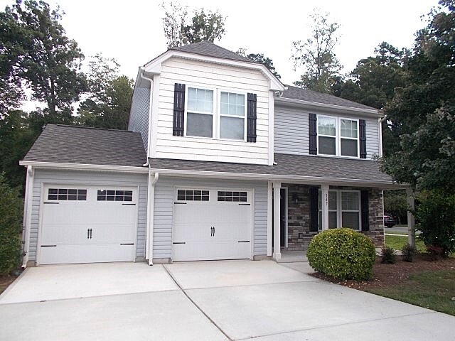 Primary Photo - 147 Collenton Ln