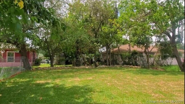 Building Photo - 8028 NW 11th Ave