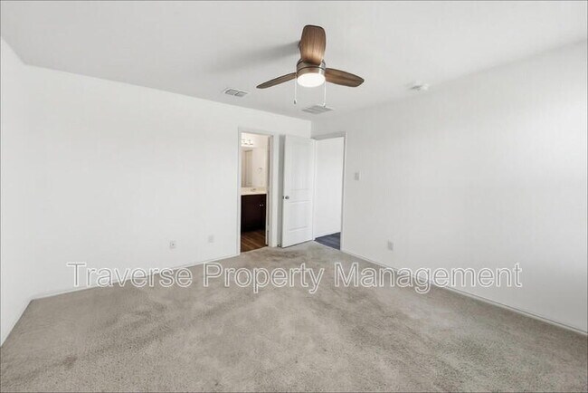 Building Photo - 14421 Artisan Dr
