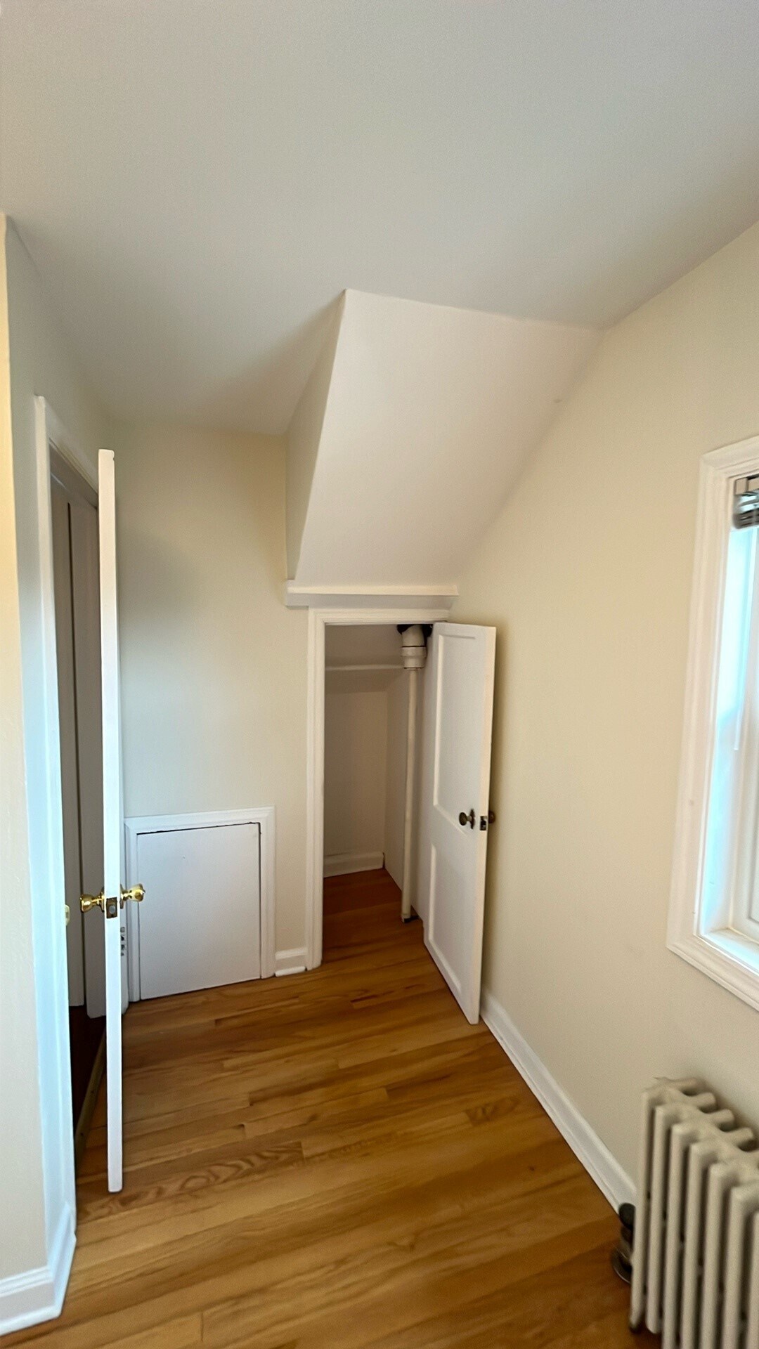 Building Photo - 319 N Blair St