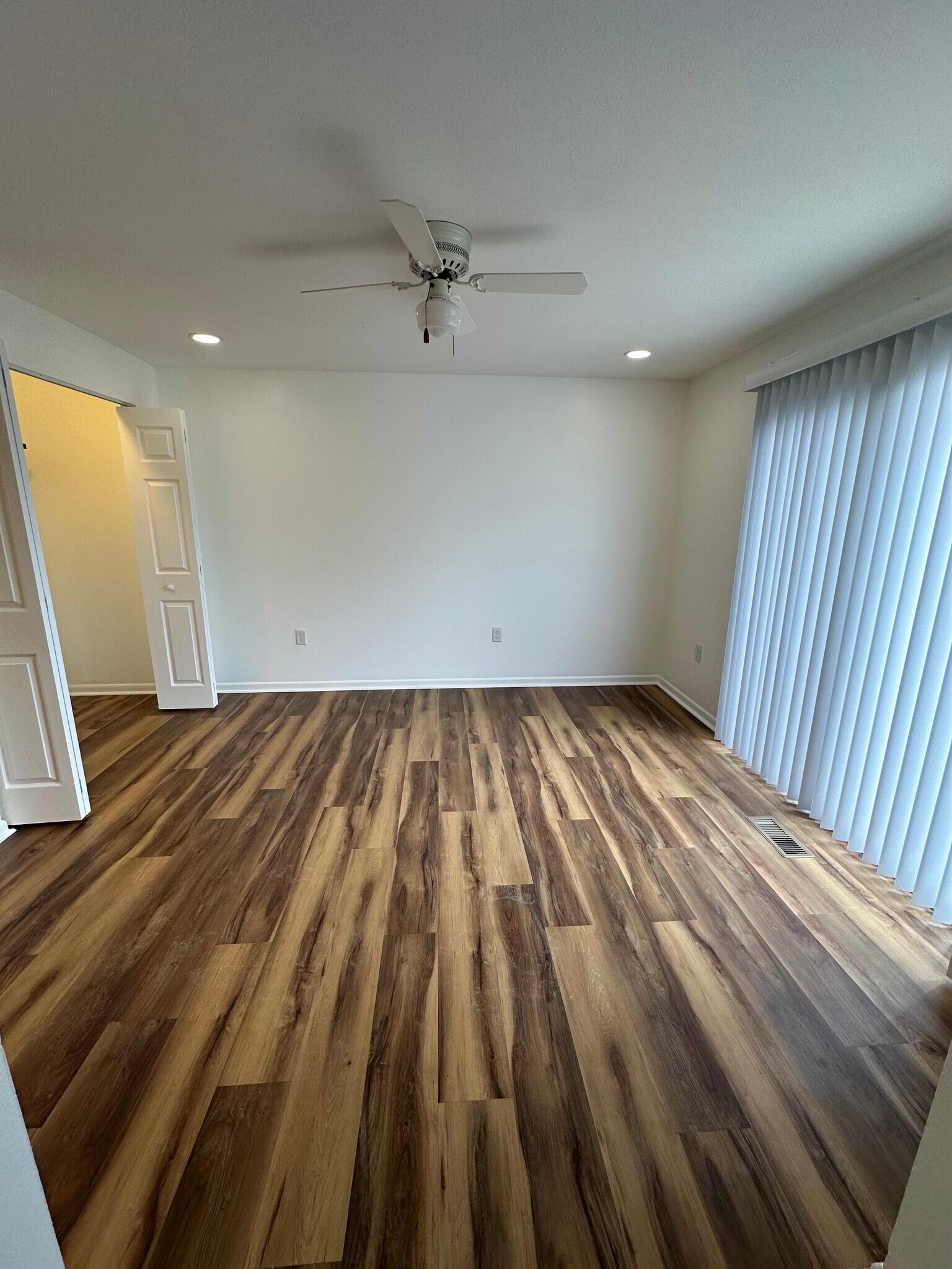 Building Photo - 2359 Obetz Dr