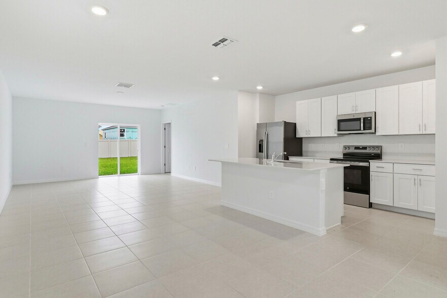 Building Photo - 11657 Brae Way