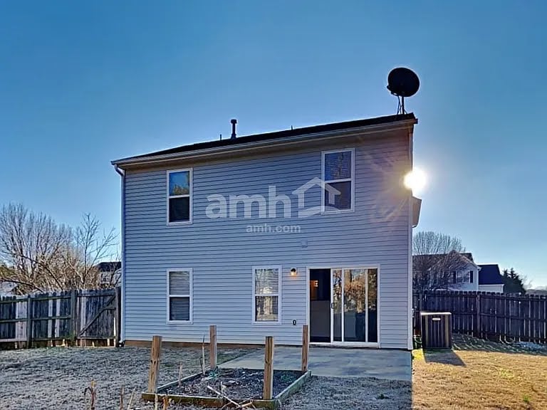 Building Photo - 14406 Arlandes Dr