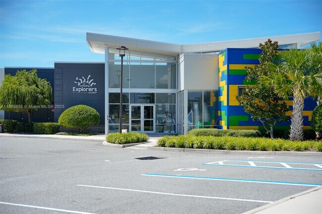 Building Photo - 8282 Tavistock Lakes Blvd