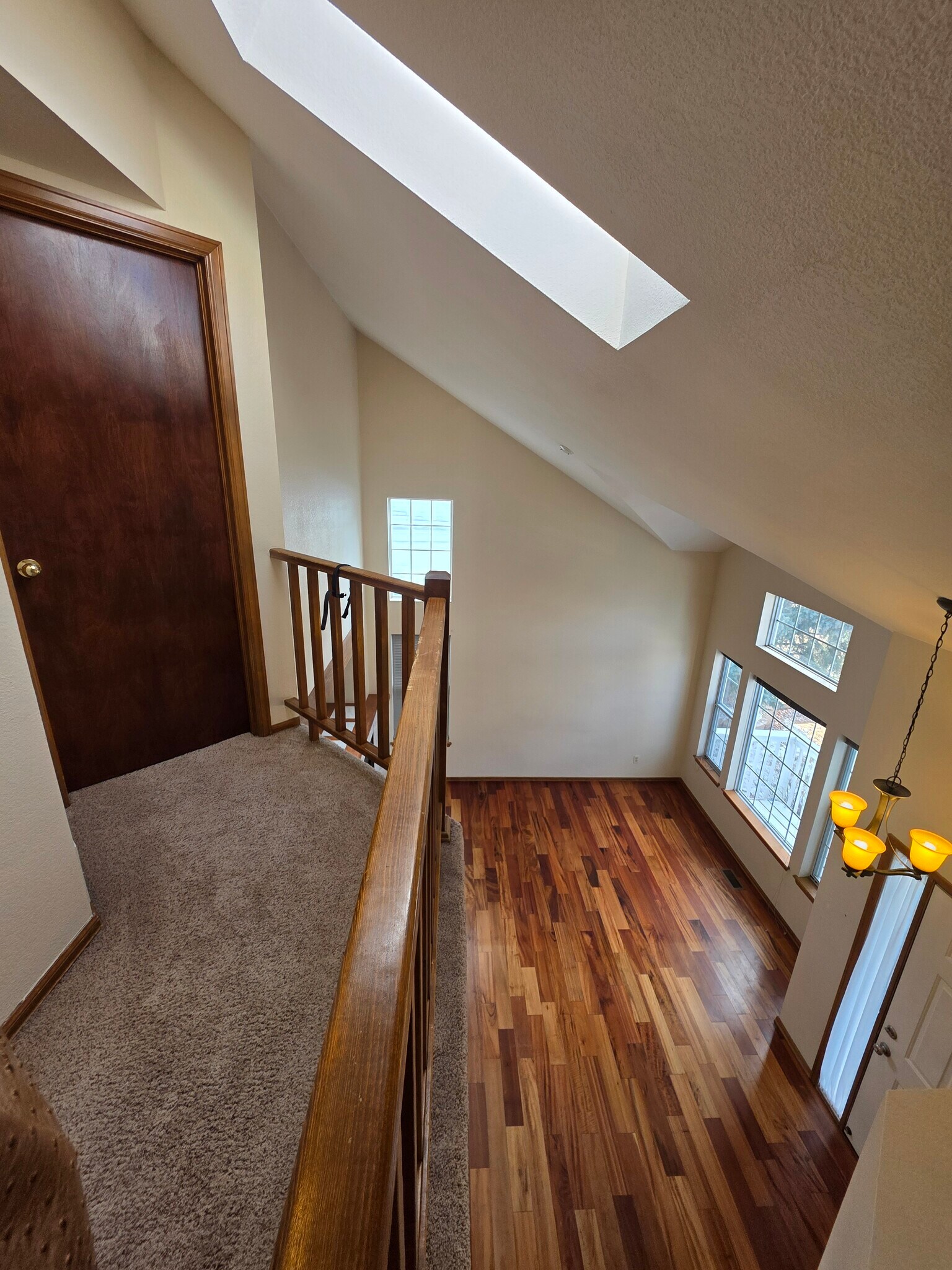 Building Photo - 7664 Halleys Dr