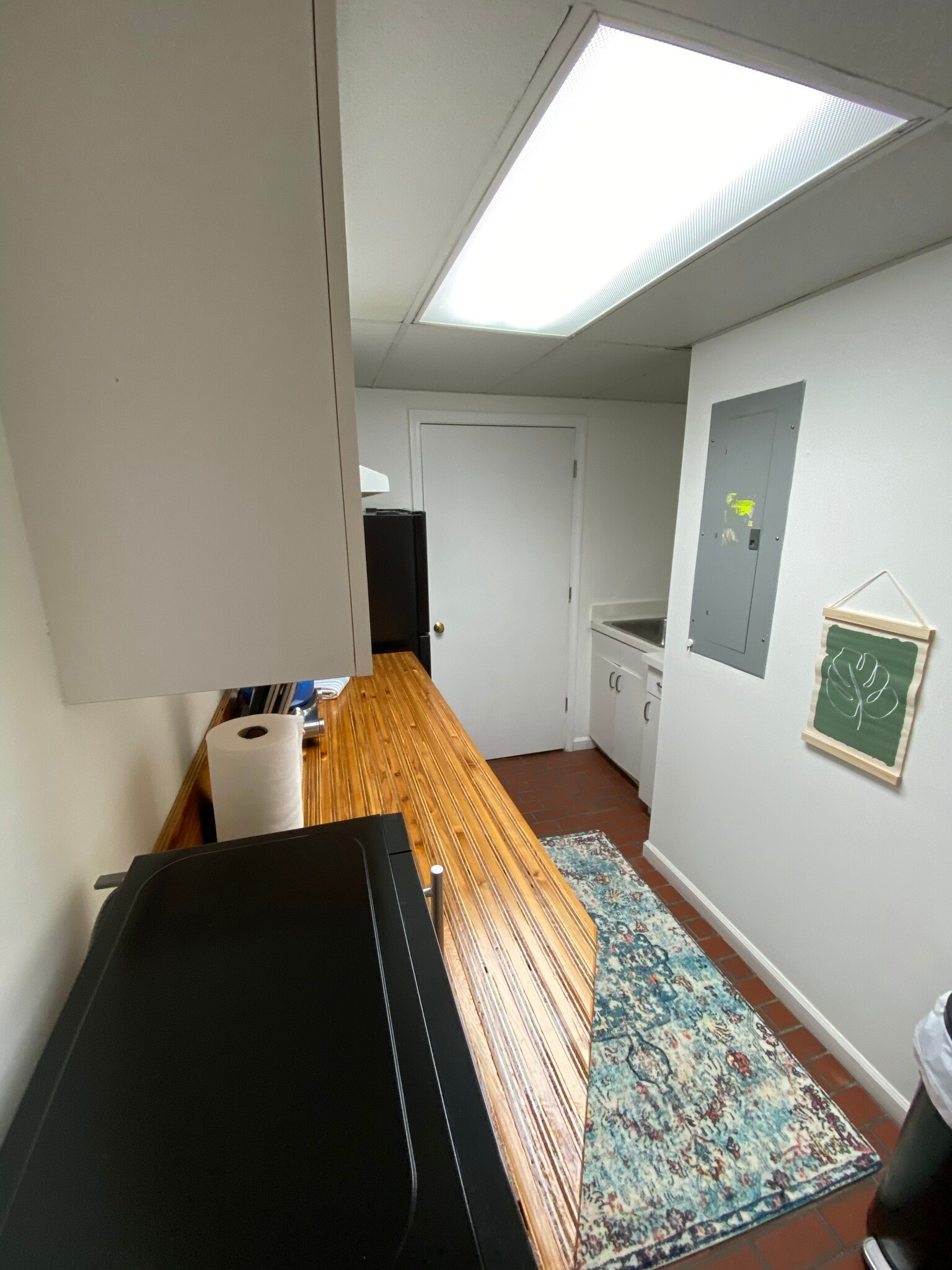 Building Photo - 2675 Acorn Ave NE