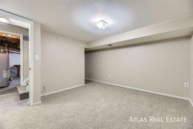 Building Photo - 5828 S Pearl St