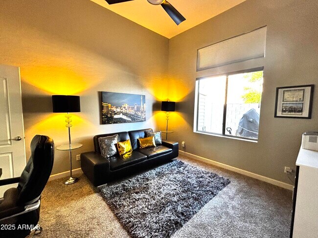 Building Photo - 7637 E Tasman Cir