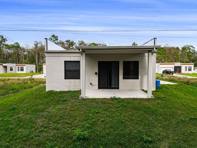 Building Photo - 1917 Lorna Ave