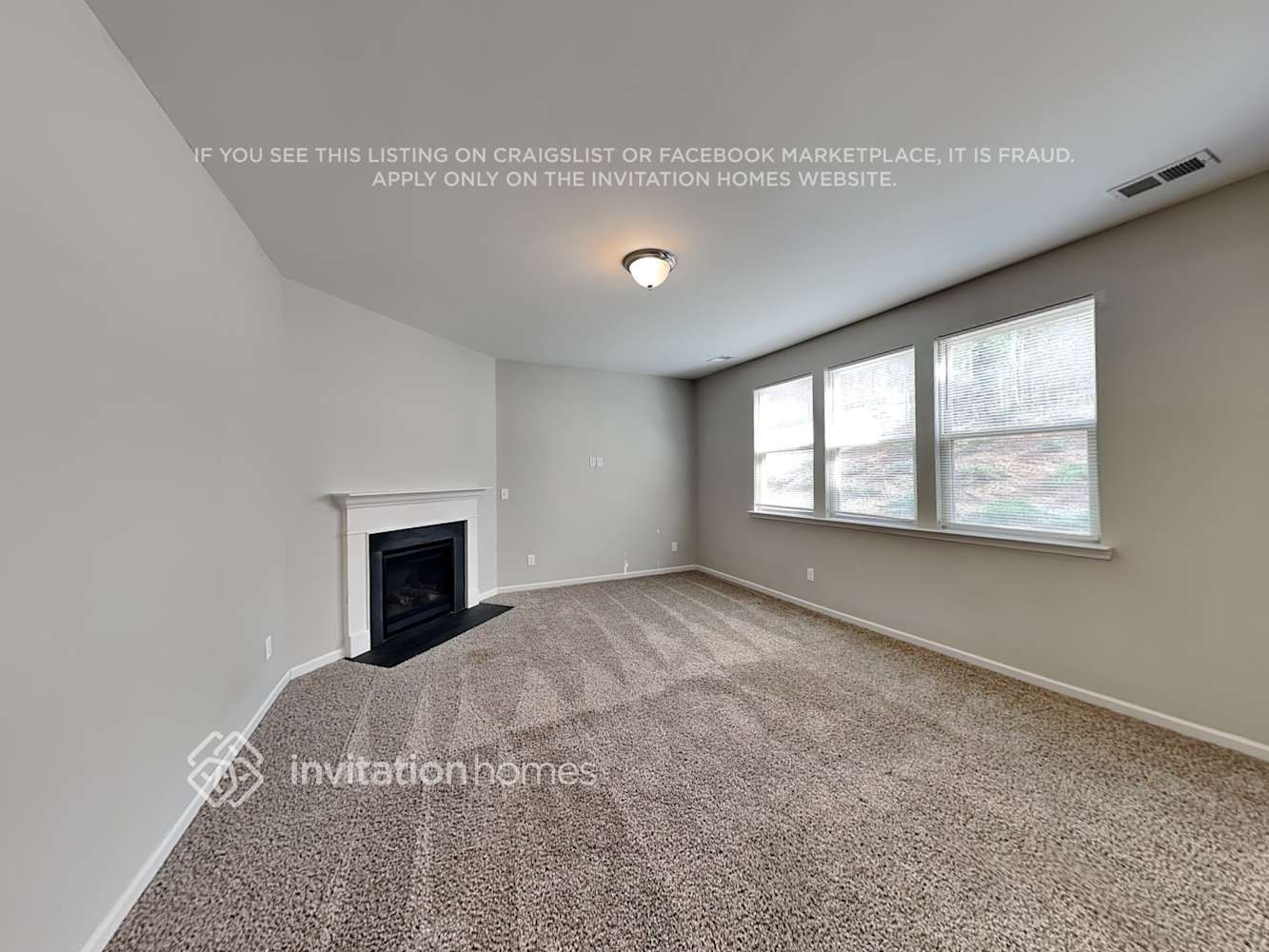 Building Photo - 11392 Cedarvale Farm Pkwy