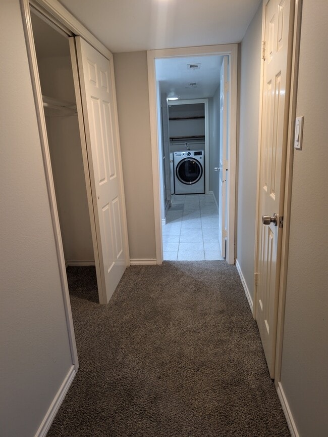 Building Photo - Spacious 3BR 3BA • Attached Garage • Two Patios • Two Primary Suites in Spring