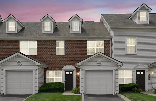 Building Photo - 2045 River Rock Way
