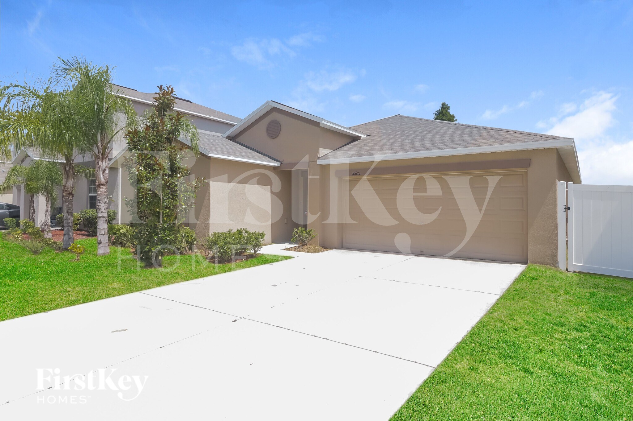 Building Photo - 10621 Standing Stone Dr