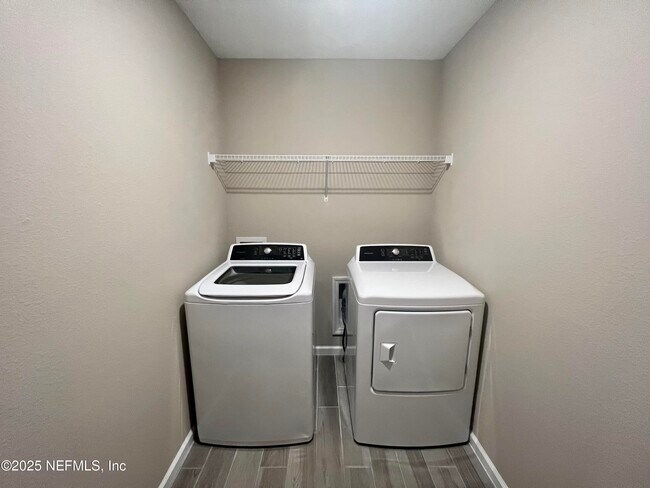 Building Photo - 237 Boracay Cir