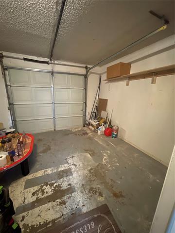 Building Photo - 214 Glory Ave